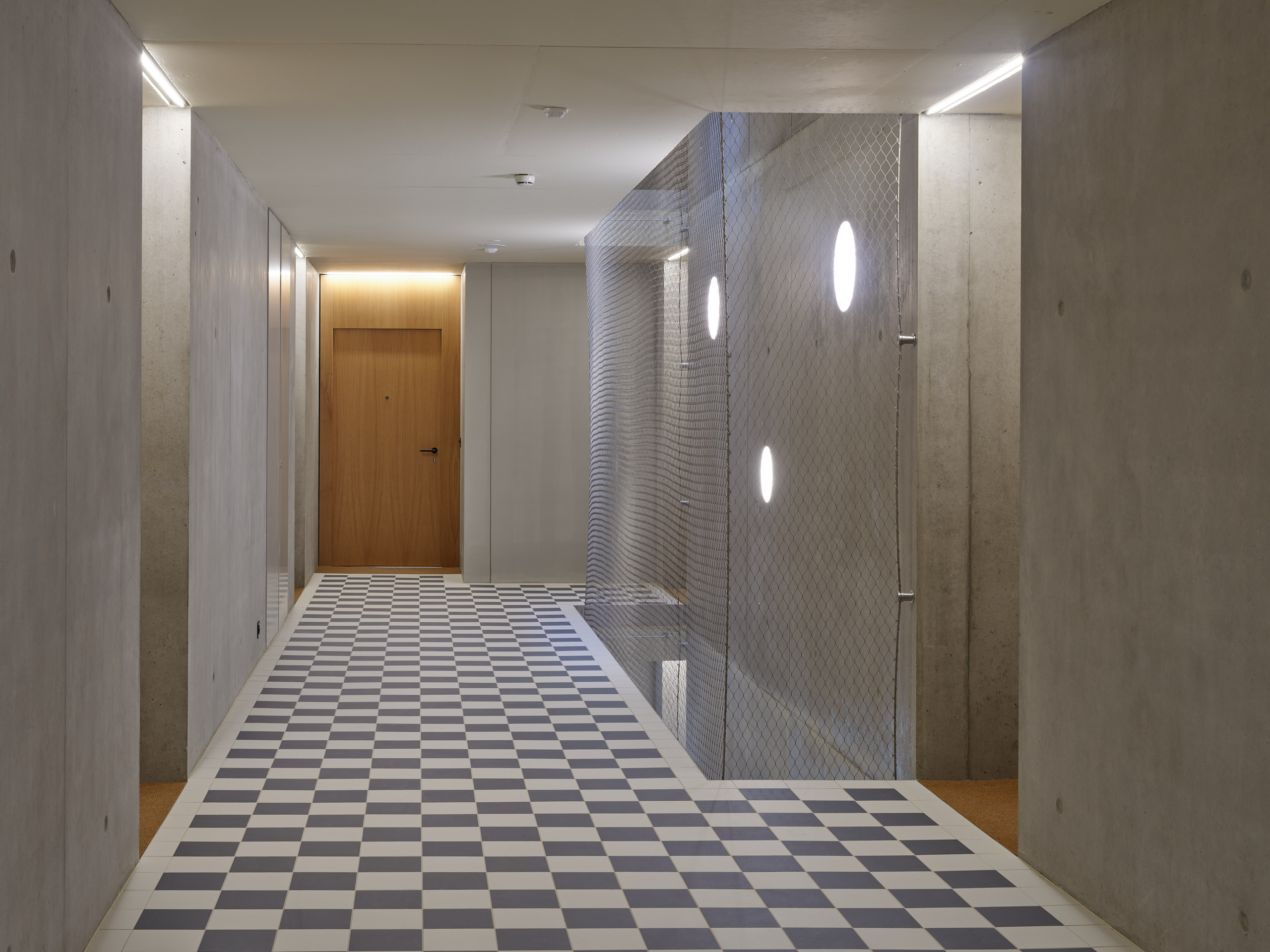 Coopératives aux Eaux-Vives